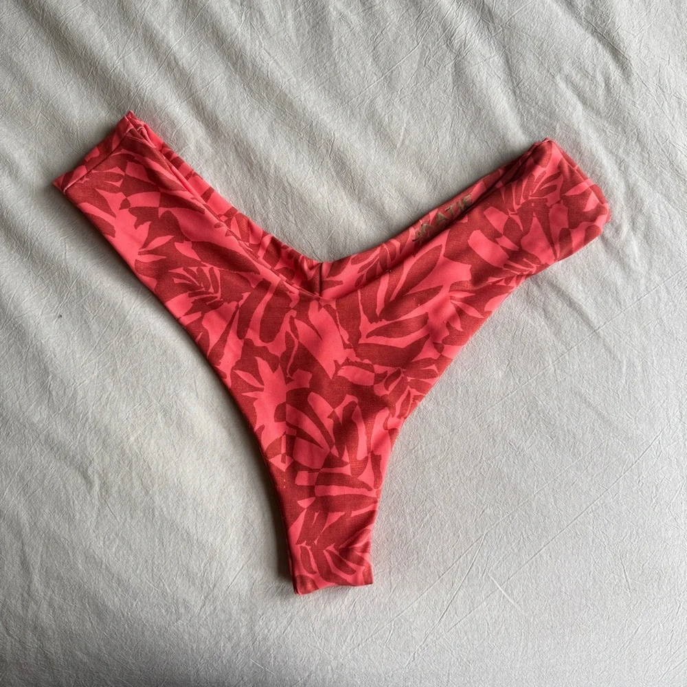 Skatie swim Mandi bottom in Paloma - Picture 1 of 4